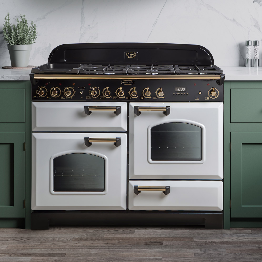 Dimmable Oval Ring Chandelier